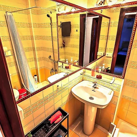 Misericordia 4-bedroom With Lift