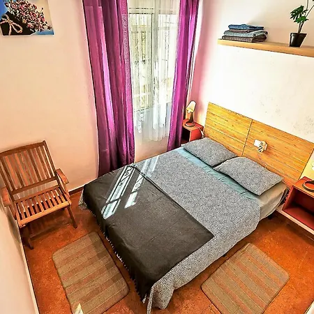 Misericordia 4-bedroom With Lift *